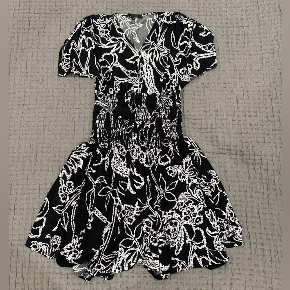 White House Black Market Short Sleeve Ruched Corset Matte Jersey Dress Black